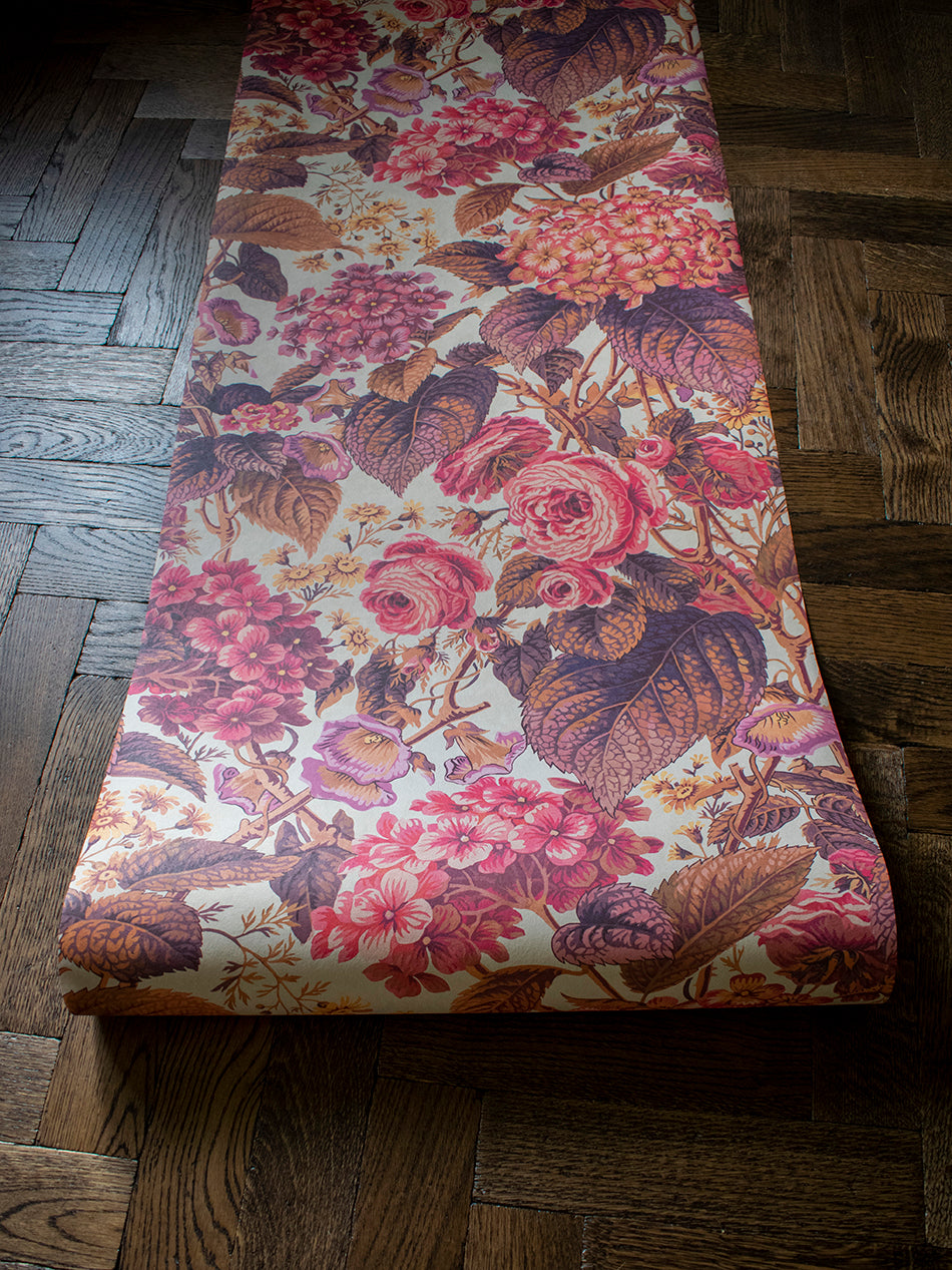 The Brambles Wallpaper Sample