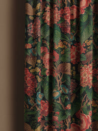 The Brambles Linen Sample
