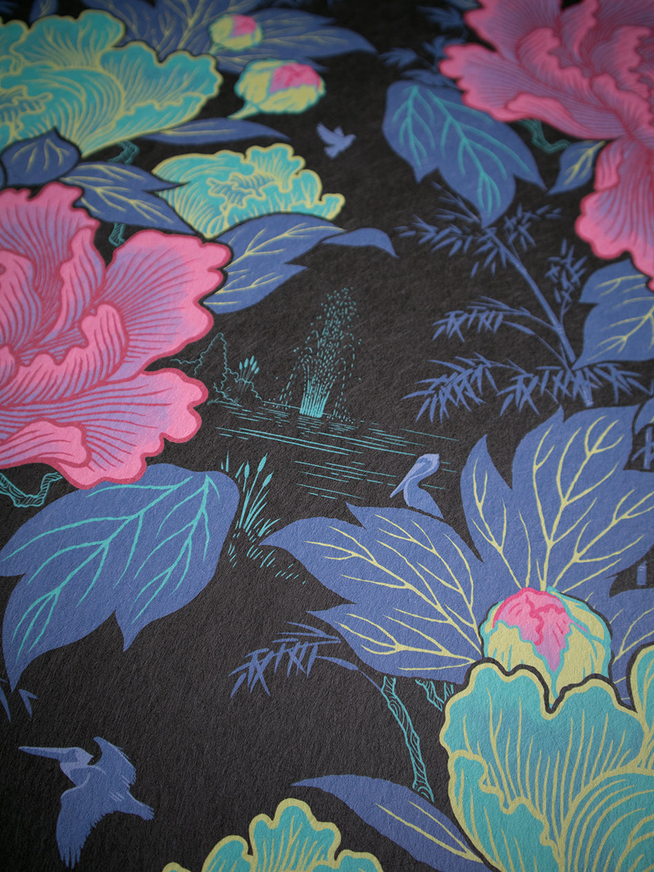 Bloomin' Marvellous Wallpaper Sample