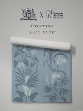 Load image into Gallery viewer, Botanize &#39;Lily Blue&#39; Wallpaper