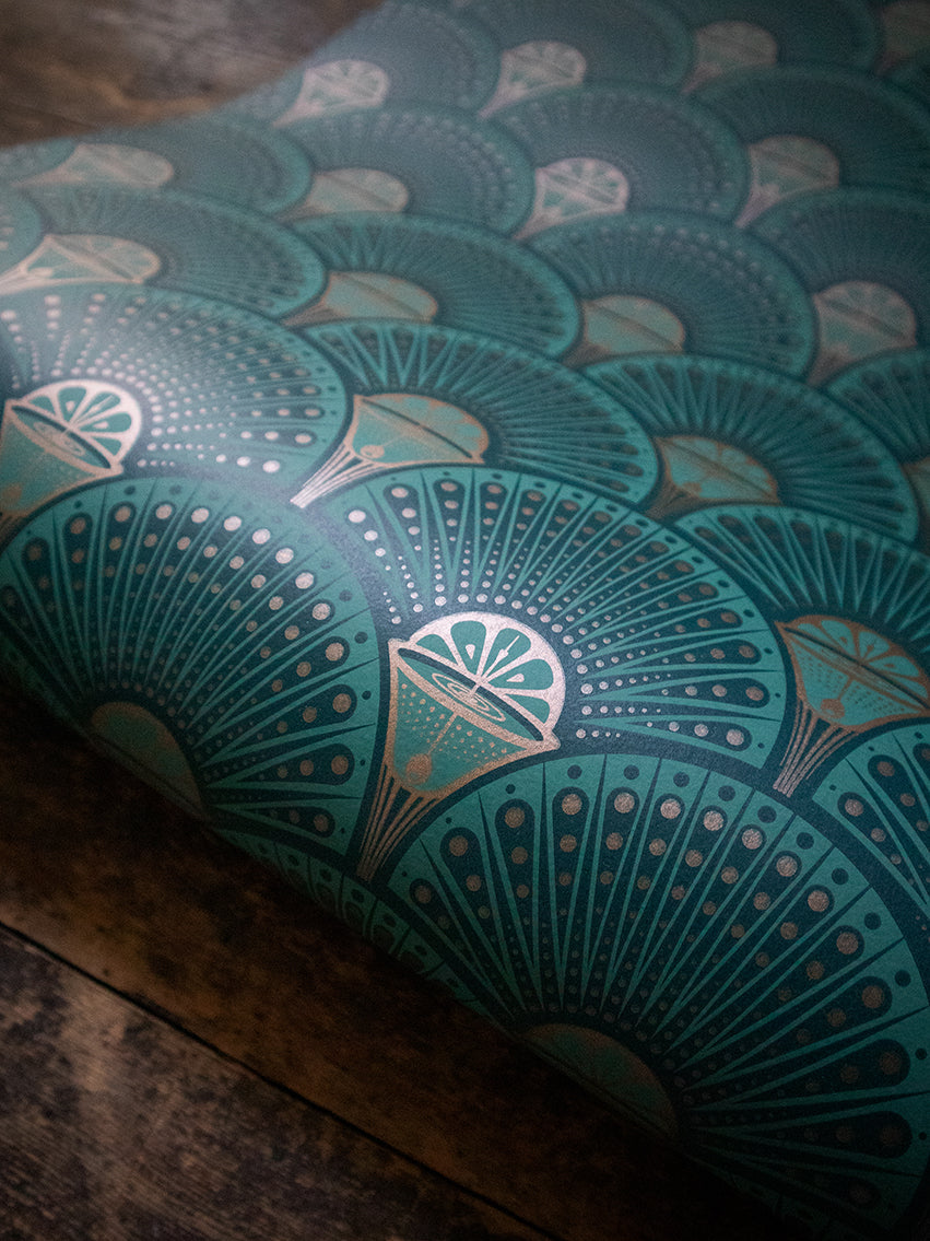 Deco Martini Wallpaper Sample