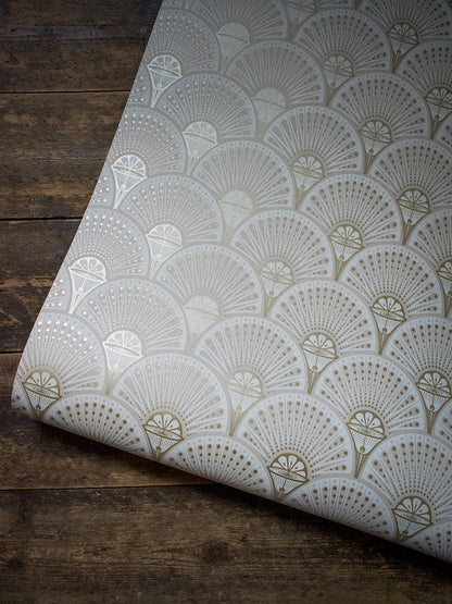 Deco Martini Wallpaper Sample