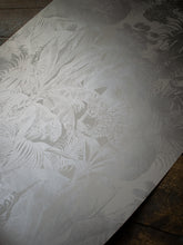 Load image into Gallery viewer, Faunacation &#39;Savannah Gold&#39; Wallpaper