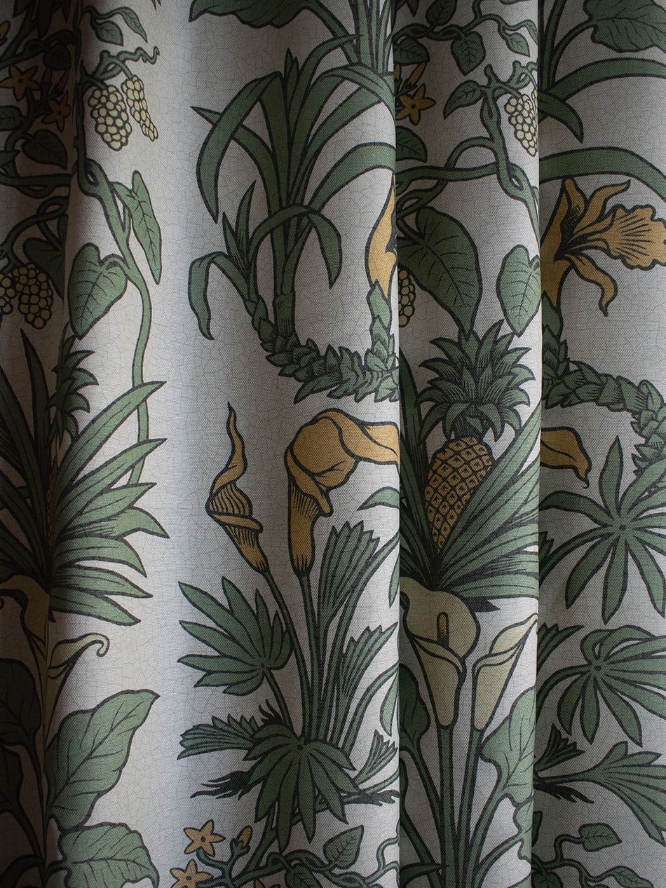 Botanize Heritage 'Palm Green' Linen Sample