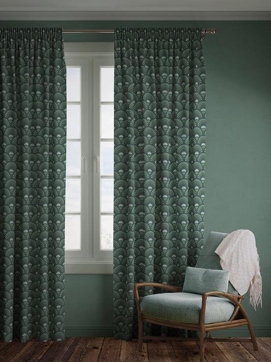 Deco Martini 'Arsenic' Recycled Velvet Sample