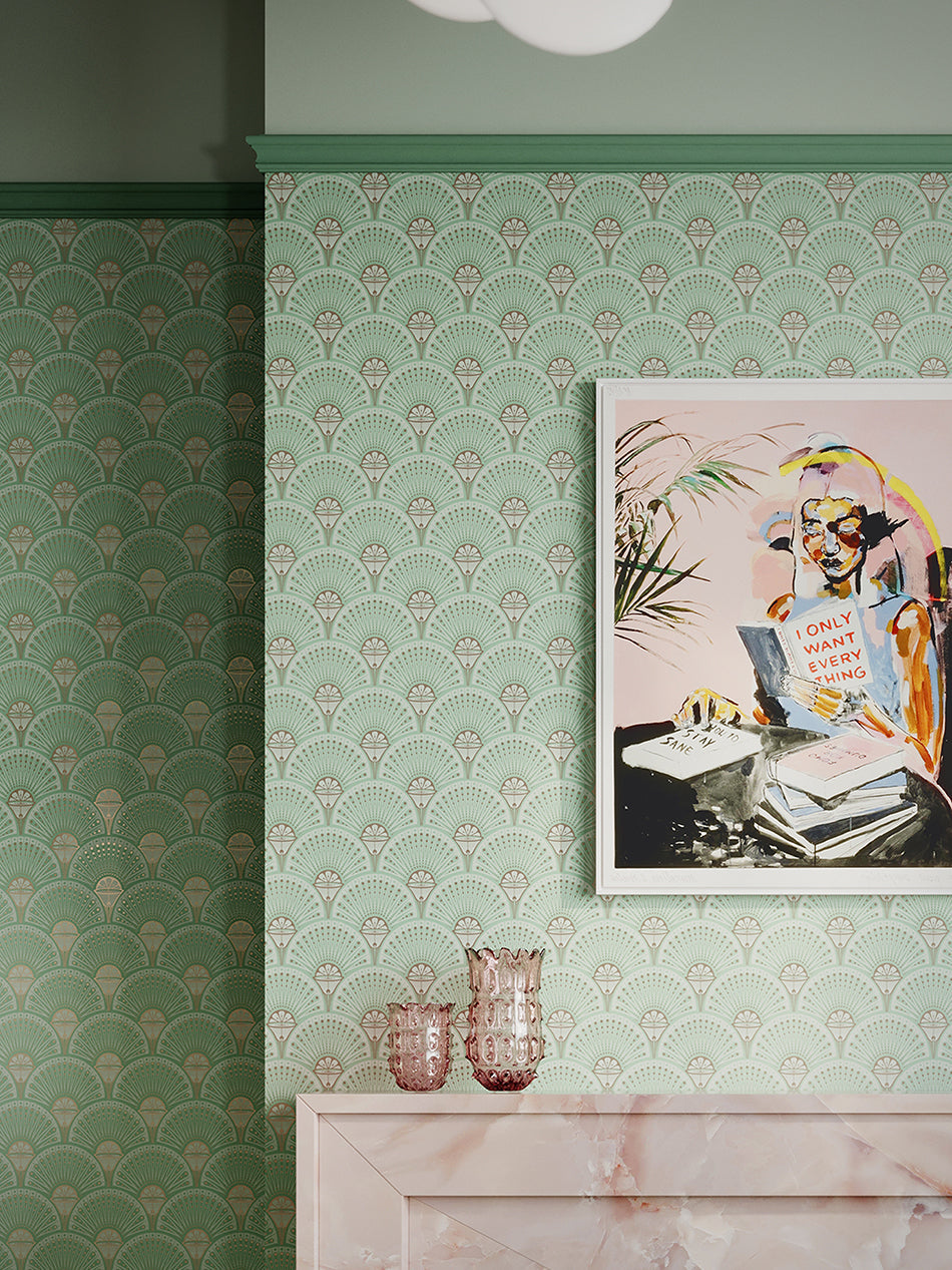 Deco Martini Wallpaper Sample